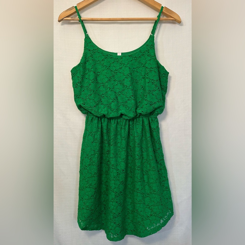 Xhilaration Emerald Green Floral Lace Elastic Waist Dress Size Small